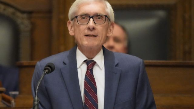 ‘I’m Not Afraid’ Wisconsin Governor Fires Back at Trump Official’s Arrest Remark